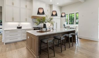 320 Shady Grove Ln, Alpharetta, GA 30009
