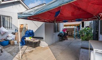 6118 S Main, Los Angeles, CA 90003