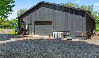 3450 Snow Farm Ln, Allegan, MI 49010
