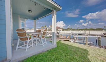 114 Tarpon Ct, Aransas Pass, TX 78336