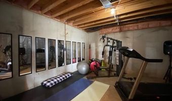 131 Woodhill Rd, Bardstown, KY 40004