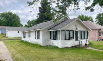 402 S Clark St, Bassett, NE 68714