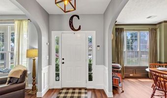 5074 NEWPARK Dr NW, Acworth, GA 30101