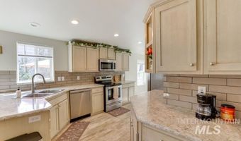 400 Bobcat Dr, Ahsahka, ID 83520