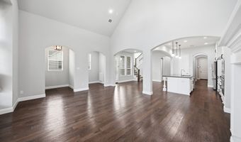 911 Midland Dr, Allen, TX 75013