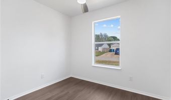 2516 SE 4th St, Bentonville, AR 72712
