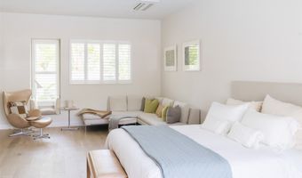 4714 Kahala Ave, Honolulu, HI 96816