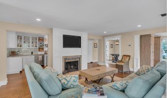 35 Bristol Pl, Bay Head, NJ 08742