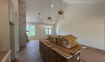 9009 Stonewall Rd, Appomattox, VA 24522