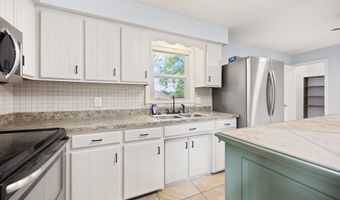 517 Greer Ln, Bardstown, KY 40004