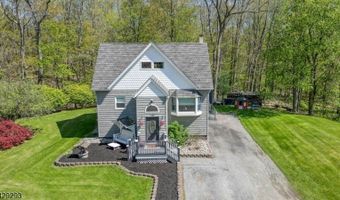 70 Cedar Tree Dr, Alloway, NJ 07422
