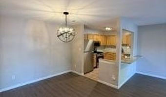 402 Wedgewood Cir, Belford, NJ 07718