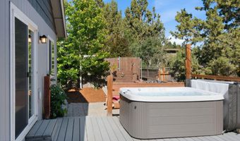 21370 NE Pecoraro Loop, Bend, OR 97701
