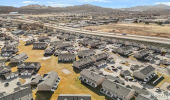 448 Raven Way Unit D, Chubbuck, ID 83202