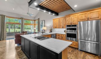 19551 Painted Ridge Loop, Bend, OR 97702