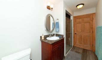 11088 Tahiti St, Bay St. Louis, MS 39520