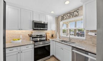 1028 APOLLO BEACH Blvd 114, Apollo Beach, FL 33572