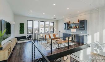 122 College St #301, Asheville, NC 28801