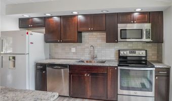 1277 Dewitt Dr, Akron, OH 44313