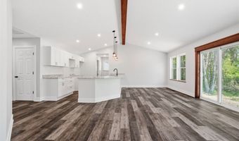 6842 Florence Ave, Ashtabula, OH 44004