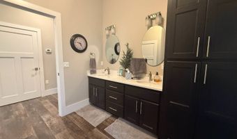 112 W State Street Loft Apartment, Atkinson, NE 68713
