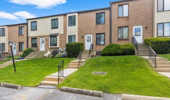 5200 HILLTOP Dr #412, Brookhaven, PA 19015