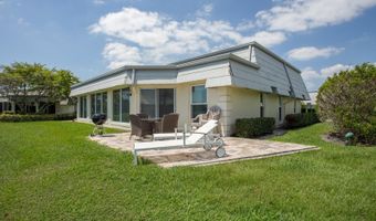 390 French Royale Cir, Atlantis, FL 33462