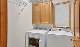 13452 Flagstaff Ave, Apple Valley, MN 55124