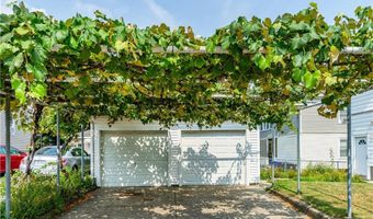 117 Orchard St, East Providence, RI 02914