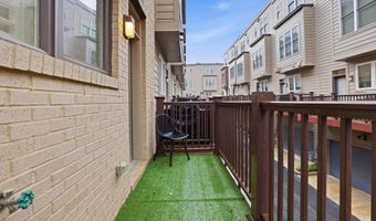 6924 ROCKLEDGE Dr, Bethesda, MD 20817