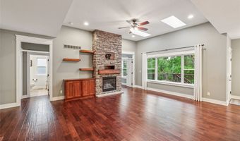 903 Baileys Grove Dr, Adel, IA 50003