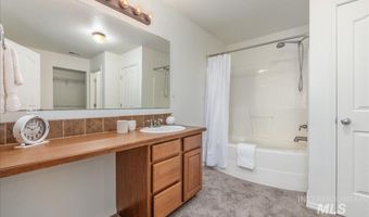 19476 Brush Creek Ave, Caldwell, ID 83605