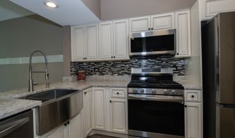 218 Partridge Ct, Algonquin, IL 60102
