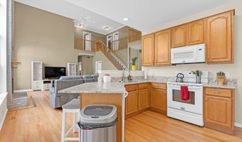 1470 Boulder Bluff Ln, Algonquin, IL 60102