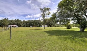 113 W Inwood St, Bethune, SC 29009