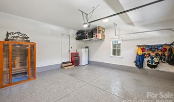 3224 E Ford Rd, Charlotte, NC 28205