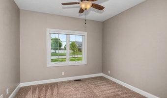 2715 Danbury Rd, Ames, IA 50010
