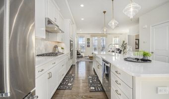 2822 Purley Ave, Ann Arbor, MI 48105