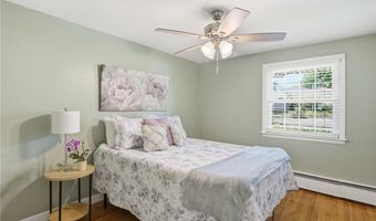 72 Fairweather Ave, Cranston, RI 02910