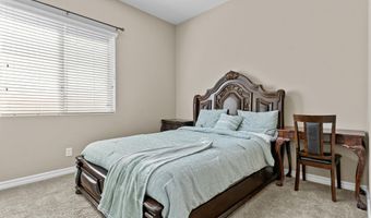 211 W NEW DAWN Dr, Chandler, AZ 85248