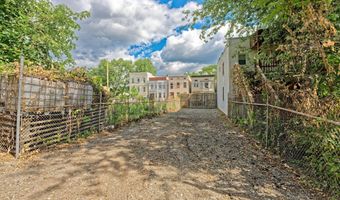 161 N Lake Ave, Albany, NY 12206