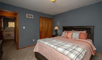 1140 N 100th Rd, Baldwin City, KS 66006