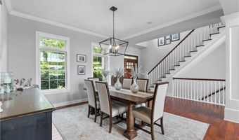 450 Hartville Rd, Atwater, OH 44201