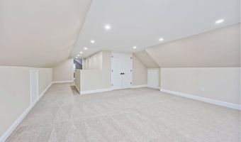 90 Battle St, Bristol, CT 06010