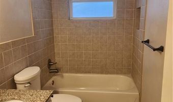 1803 Crouch St, Bentonville, AR 72712