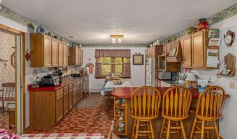 65 Paquette Rd, Bethel, VT 05060