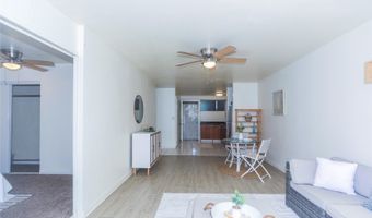 1423 Emerson St 105, Honolulu, HI 96813