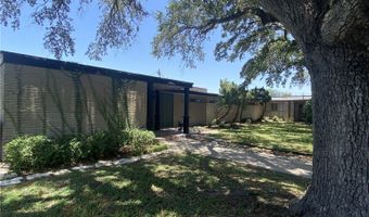 1007 E 6th St, Alice, TX 78332