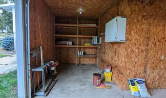 904 Guthrie St, Adair, IA 50002
