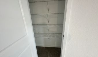 190 Peeps Ct, Adkins, TX 78101